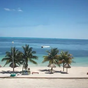 Ocean View Playa Del Nino Rooms Канкун